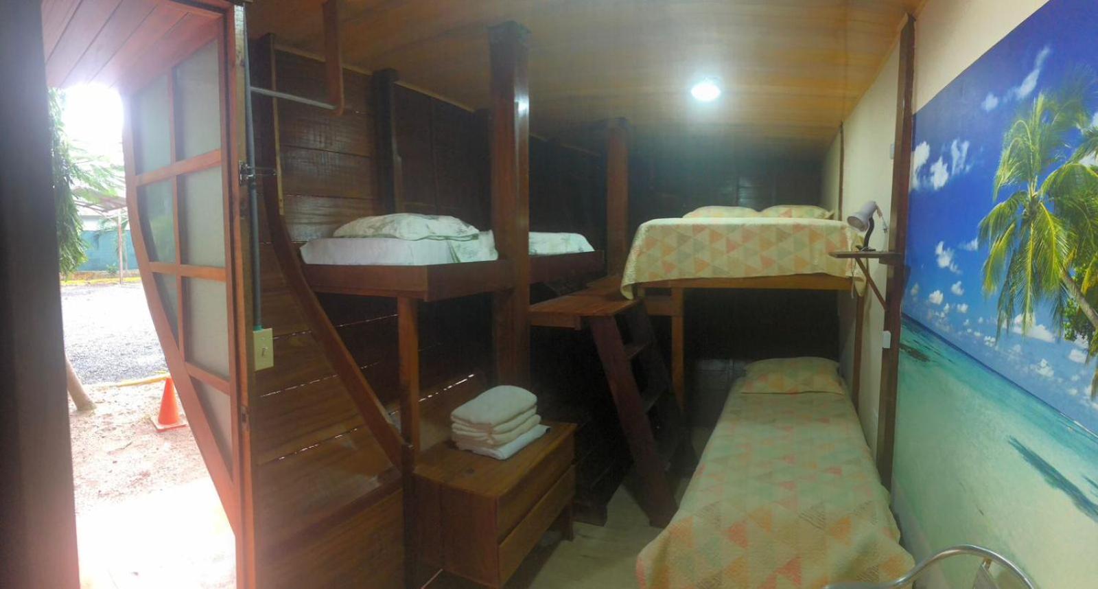 El Arca De Pachue Hostel Пунта Чаме Екстериор снимка