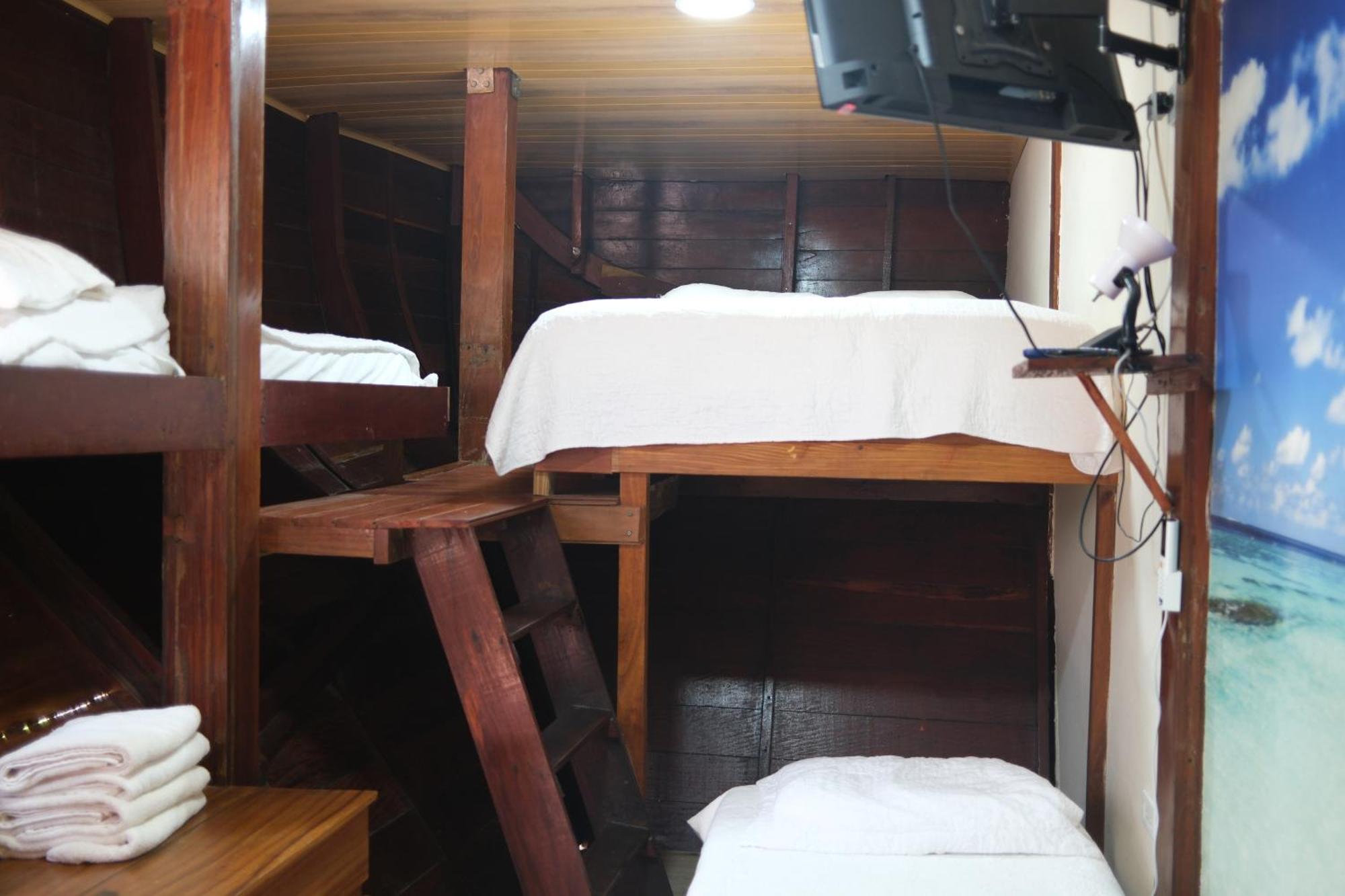 El Arca De Pachue Hostel Пунта Чаме Екстериор снимка